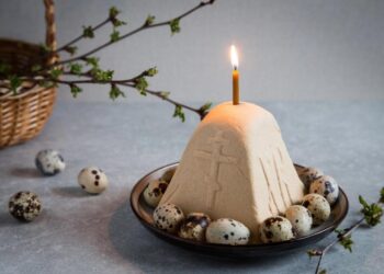 Ніжна сирна паска “Рафаелло” без випічки: перевірений рецепт