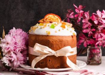 Секрет наилучшей пасочки – “ночная” опара: тесто получается фантастически нежное и влажное (ВИДЕО)