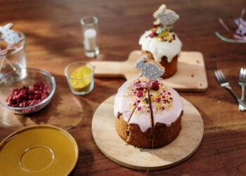 Сирна паска “Пушинка” в духовці: не потрібно ні дріжджів, ні замішування