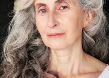 Стрижки, які дуже старять жінок після 50 років: не раджу їх робити тим, хто хоче зберегти молодість візуально