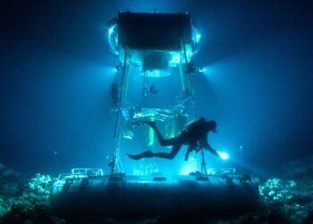 Peugeot занурюється під воду