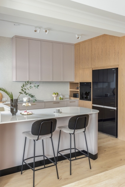 10 модних кольорів кухонь у 2025 році