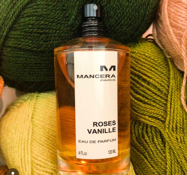 5 стійких вечірніх парфумів з надзвичайно гарним шлейфом, які прикрасять будь-який образ