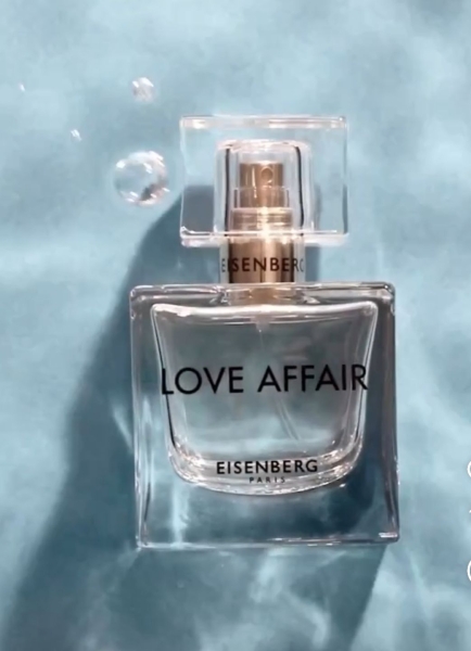 5 стійких вечірніх парфумів з надзвичайно гарним шлейфом, які прикрасять будь-який образ