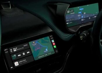 Apple представила нову систему CarPlay Ultra і першим її отримав Aston Martin