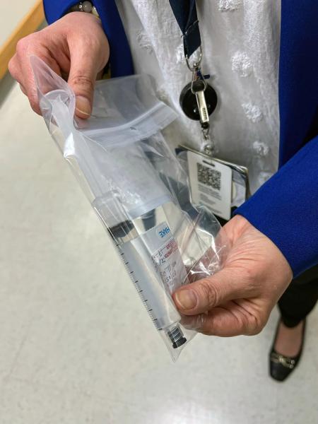 Вперше в світі: В США лікарі успішно вилікували немовля за допомогою індивідуального редагування генів