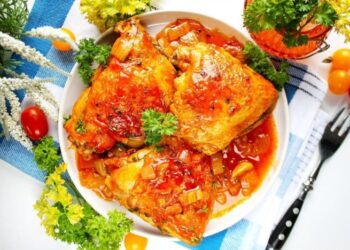 Если лень готовить ужин, просто запихайте все в духовку: чудо-рецепт, который не заставит вас преть на кухне (ВИДЕО)