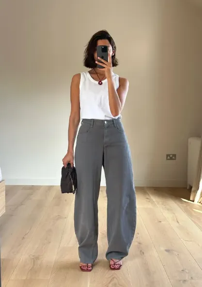 Яке взуття носити з джинсами влітку: несподівані варіанти для модного образу