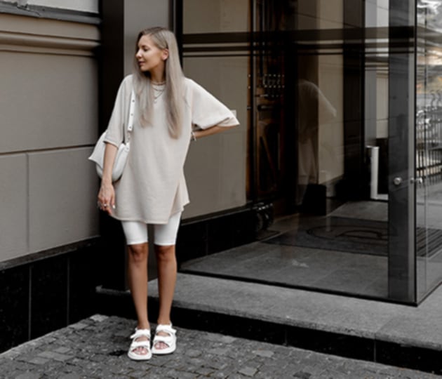 Модні жіночі шорти влітку 2025: як і з чим носити