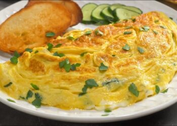 Почему омлет получается “резиновым”: распространенные ошибки приготовления