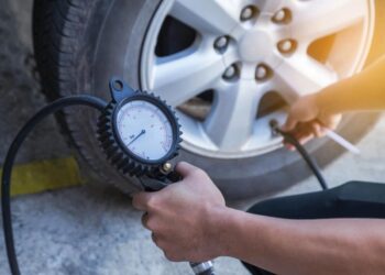 Тиск у шинах влітку має бути в такому діапазоні: у жодному разі не нижче