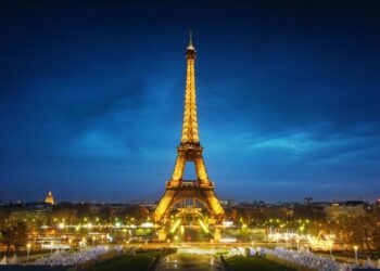 Турист приїхав на вихідні до Парижа і був вражений тим, про що його ніхто не попереджав