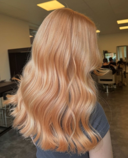 Відтінки фарбування волосся, які зроблять вас молодше