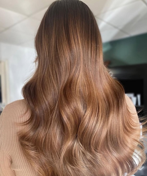 Відтінки фарбування волосся, які зроблять вас молодше