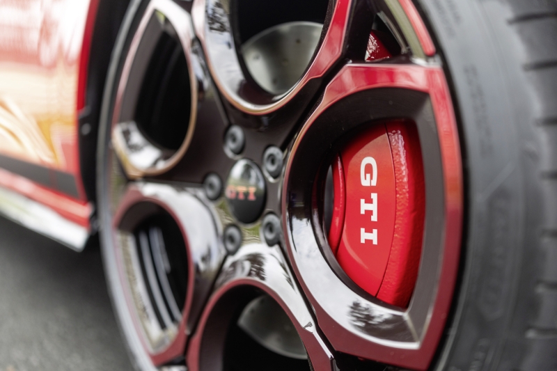 Golf GTI Edition 50: Volkswagen представив найпотужніший серійний GTI