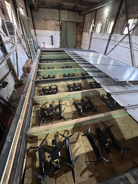 Так знищували авіапарк росії: розкрито перші подробиці неймовірної операції "Павутина", яку провели спецслужби України (фото і відео)