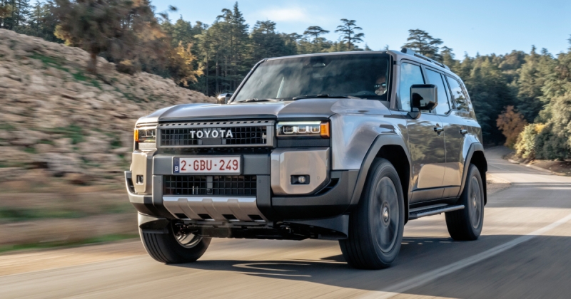 Дизельний Toyota Land Cruiser 250 отримав 48-вольтову гібридну систему