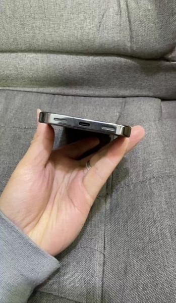 Усі секрети Google розкрито: у мережі з'явилися "живі" фото флагманського смартфона Pixel 10 Pro