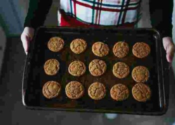 Знову виглядатимуть, як нові: як правильно чистити дека