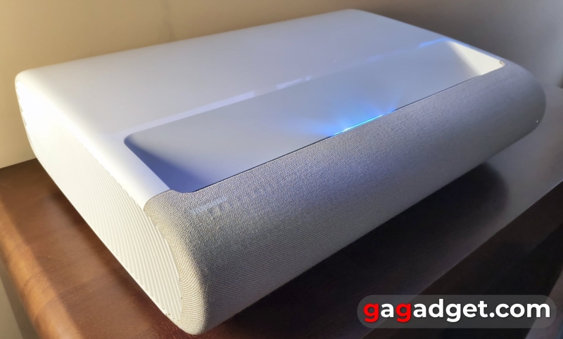 Втулити 130 дюймів: огляд лазерного 4К-проєктора Samsung The Premiere LPU9D