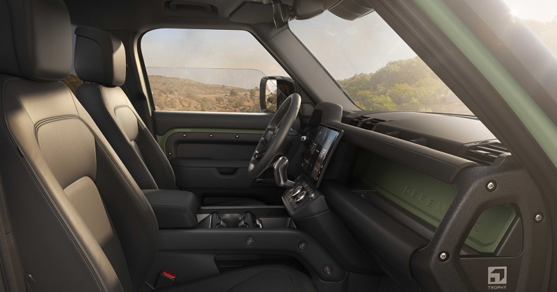 Land Rover представив Defender Trophy Edition натхненний легендарними змаганнями