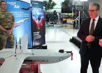 Британія готова витратити £2 млрд на дрони, щоб зробити армію “в 10 разів смертоноснішою”