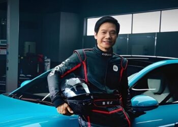 Запуск електрокара YU7 знову зробив главу Xiaomi найбагатшою людиною Китаю