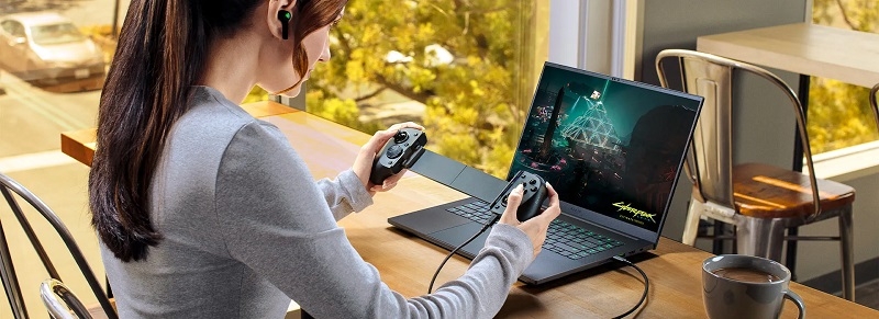Чудовий супутник ігрового планшета: Razer випустила новий контролер Kishi V3 Pro XL з підтримкою вібрації та можливістю підключення до PC
