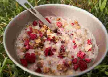 Молоко чи вода: на чому краще варити вівсянку