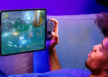 Чудовий супутник ігрового планшета: Razer випустила новий контролер Kishi V3 Pro XL з підтримкою вібрації та можливістю підключення до PC