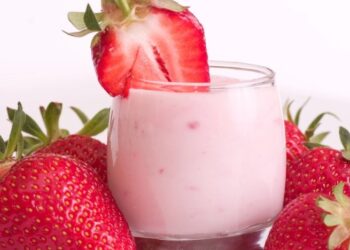 Десерт “0 калорий”: берем клубнику, желатин и готовим вкуснейшие сладости (РЕЦЕПТ)