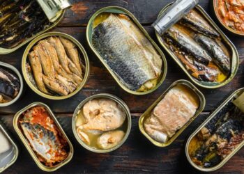 Никто не знает об этой “фишке” консервной банки: функция, которая сохранит открытый продукт (ВИДЕО)