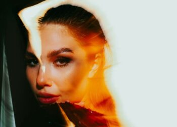 Ретинол, очищення та ще 5 прийомів, щоб уповільнити старіння шкіри