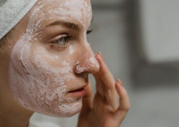 Результат помітите вже через 3 дні: рецепт старовинного французького крему проти зморшок