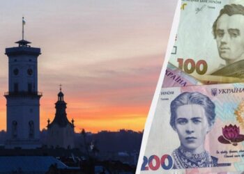У Львові вирішили підняти туристичний збір