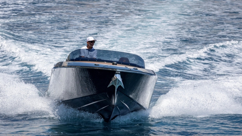 Електричний катер Frauscher x Porsche 850 Fantom з "начинкою" від Porsche Macan встановив рекорд швидкості