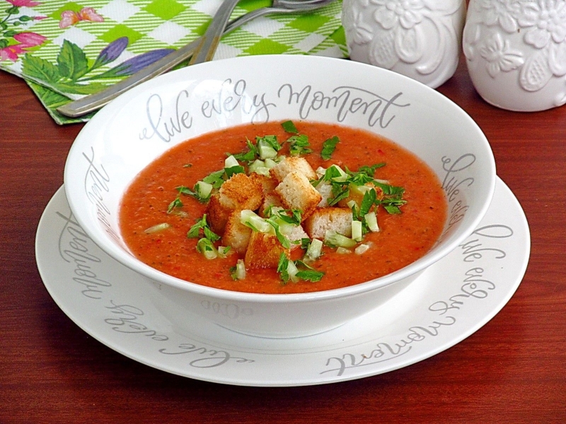 Що їсти і від чого відмовитися у спеку?