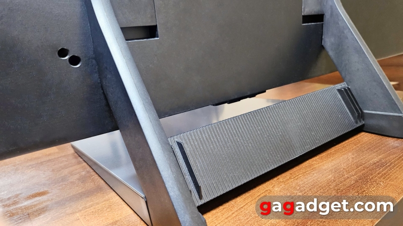 Велика спокуса: огляд 77-дюймового OLED-телевізора Samsung S90D