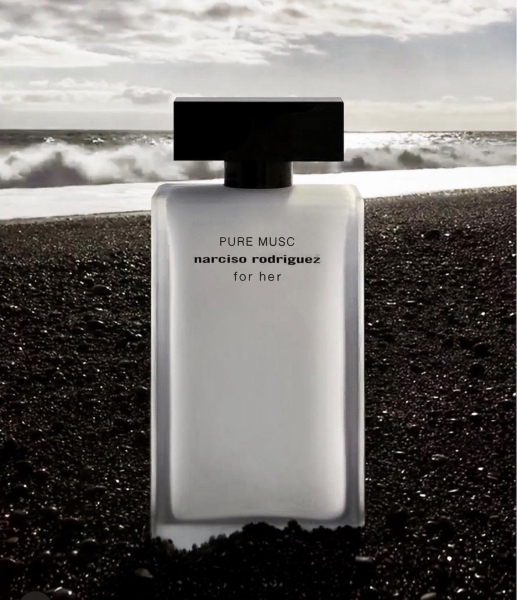 Благаю, скажіть, що за парфум?: Найбільш компліментарні аромати останніх років