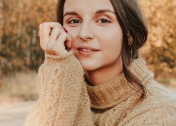 Чому речі з натуральної вовни колються і як цього уникнути