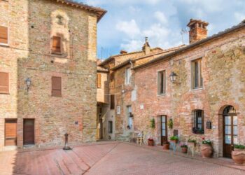 Ідилічний відпочинок гарантовано: названо одне з найкрасивіших містечок Італії