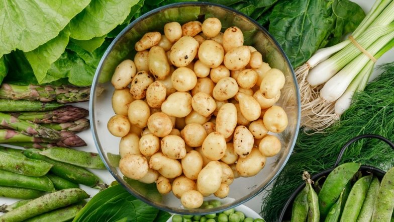 Из-за этой ошибки молодой картофель разваривается: как готовить его правильно