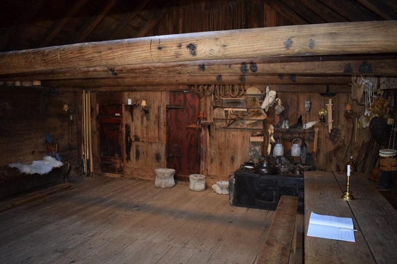 Найстаріший у світі будинок, в якому досі живуть люди: де знаходиться і як виглядає (фото)