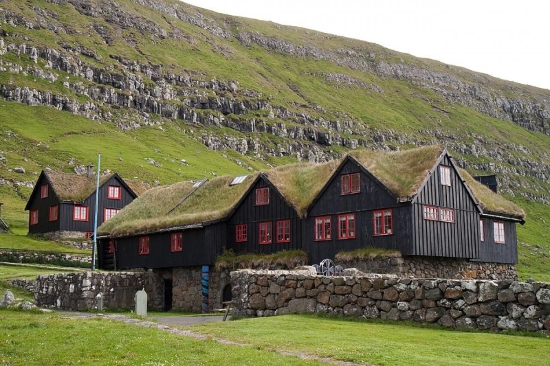 Найстаріший у світі будинок, в якому досі живуть люди: де знаходиться і як виглядає (фото)