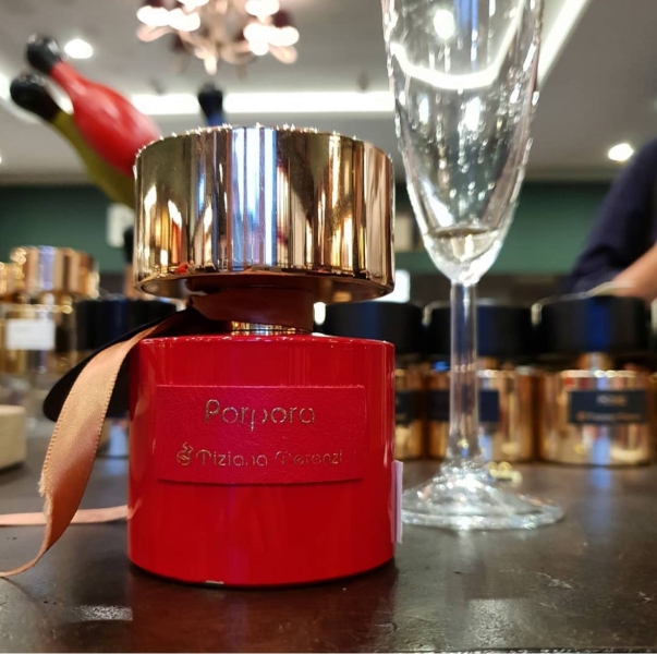 Супер стійкі жіночі аромати з кілометровим шлейфом