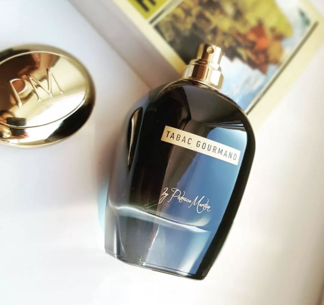 Супер стійкі жіночі аромати з кілометровим шлейфом