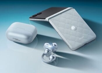 Motorola офіційно представила The Brilliant Collection: смартфони та навушники з кристалами Swarovski