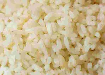 Це має ключове значення: якою водою заливати рис, щоб він був розсипчастий