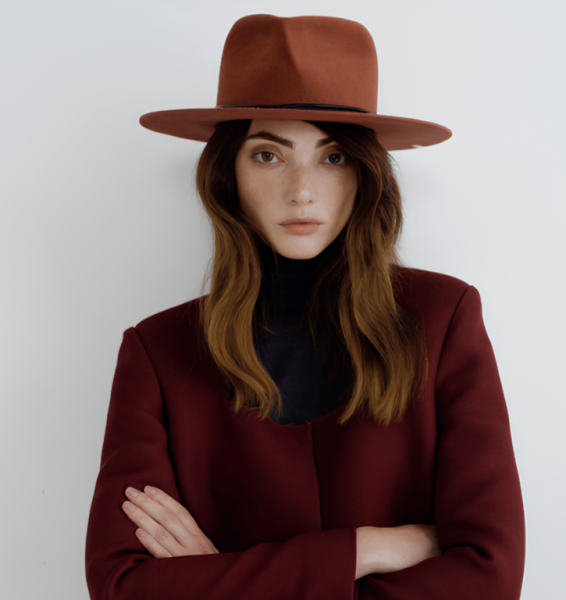 Чим замінити шапку цієї зими &mdash; кращі ідеї стилістів