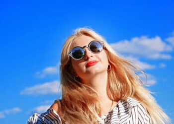 Як одягнутися в спеку, щоб не було жарко?